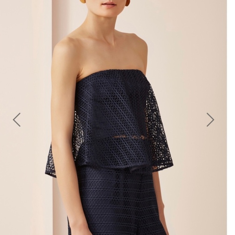 𝅺Keepsake All Night navy lace bodice top NWT